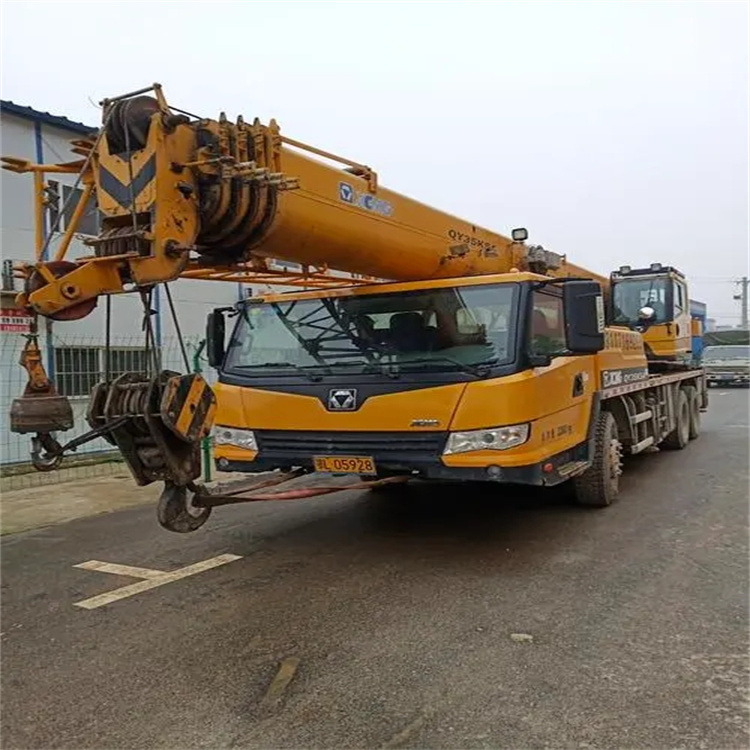 九湖镇吊车出租保险：全面覆盖，安全无忧