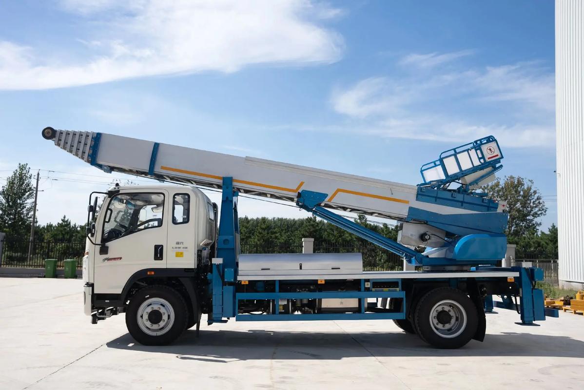 九湖镇云梯上料车租赁费用