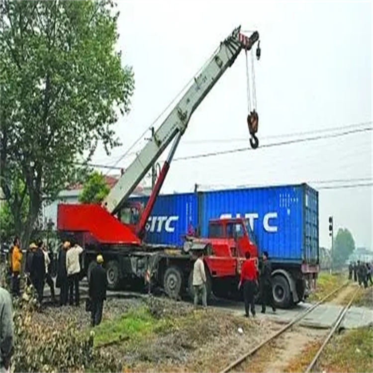 九湖镇如何快速找到附近的吊车救援公司