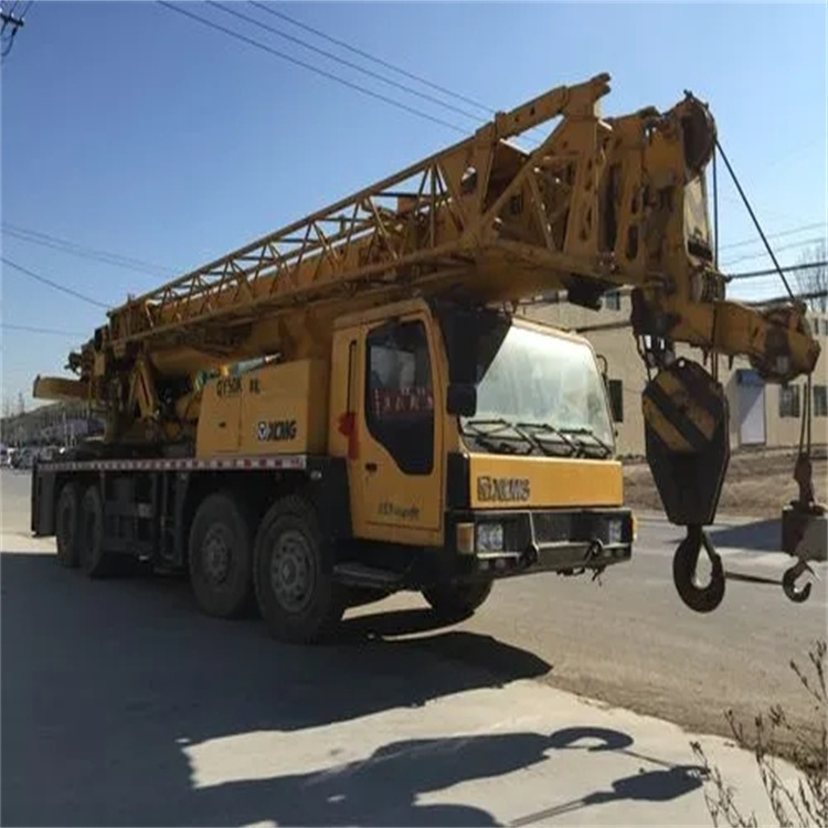 九湖镇哪里有专业吊车出租